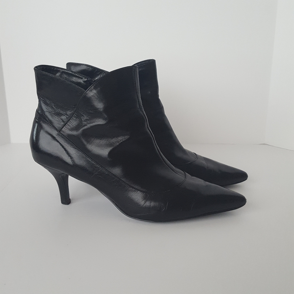 Bandolino Kitten Heel Booties